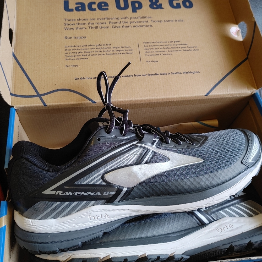 BROOKS Ravenna 8